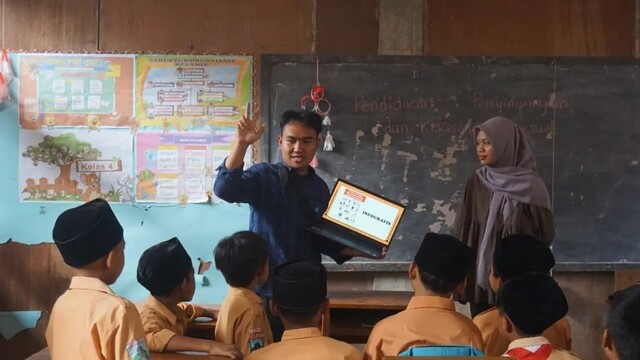 Membangun Masa Depan Melalui Pendidikan yang Baik